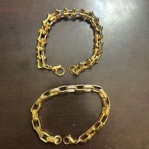 2 bracelets 18k plated gold